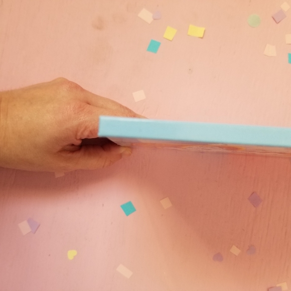 1995 Vintage Disney 101 Dalmatians Book - Picture 3 of 8